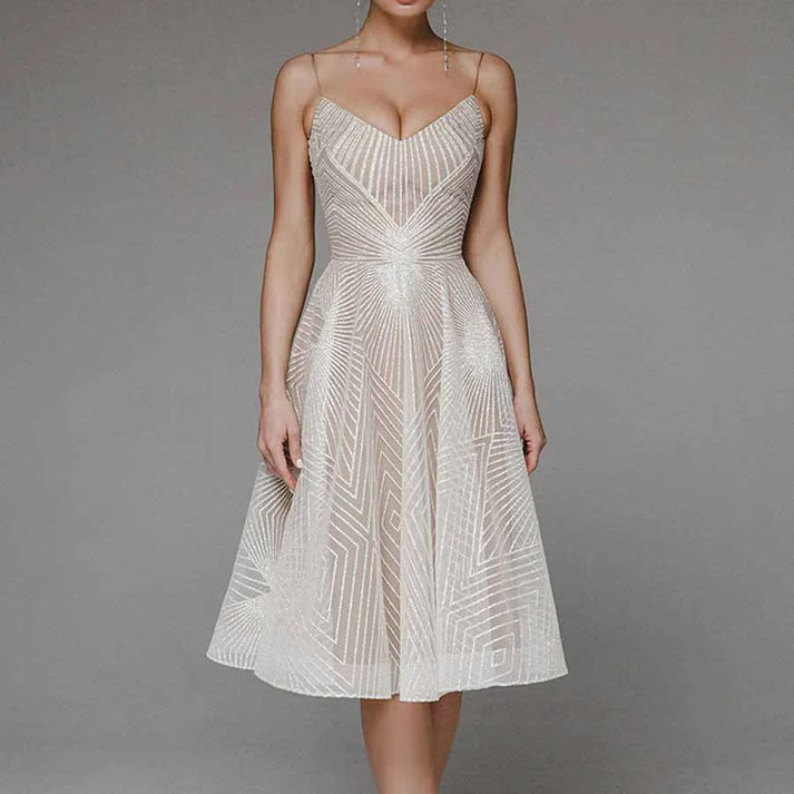 Loren™ - Elegantes Kleid mit offenem Rücken